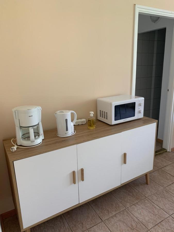 Fenyves Family Rooms And Bungalows ハイデゥソボスロー エクステリア 写真